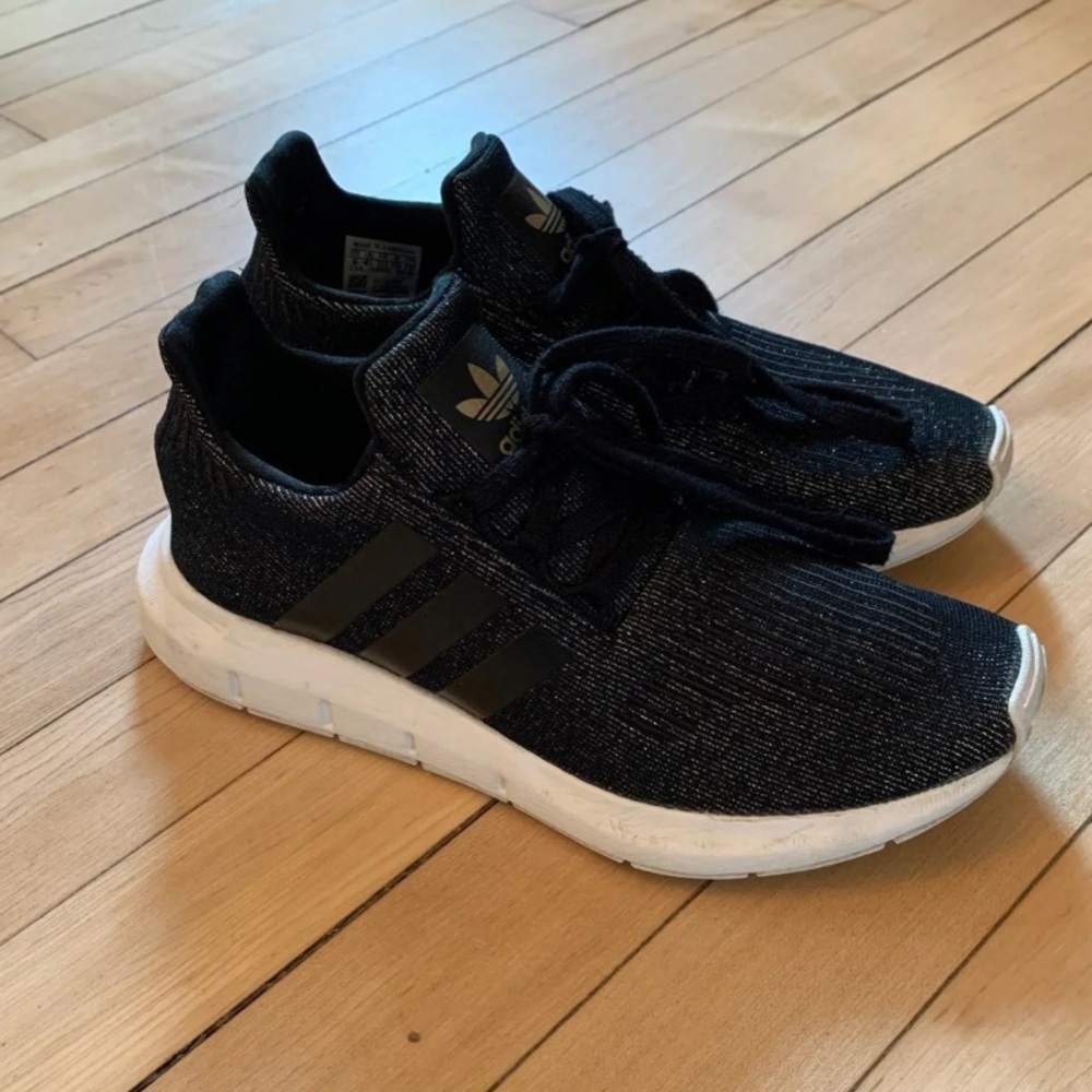 Adidas swift run